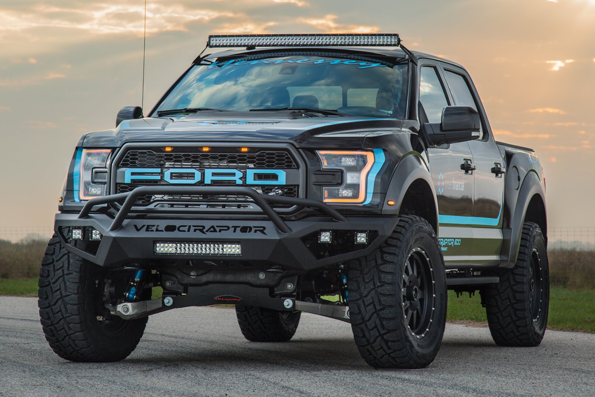 Ford f850 Raptor