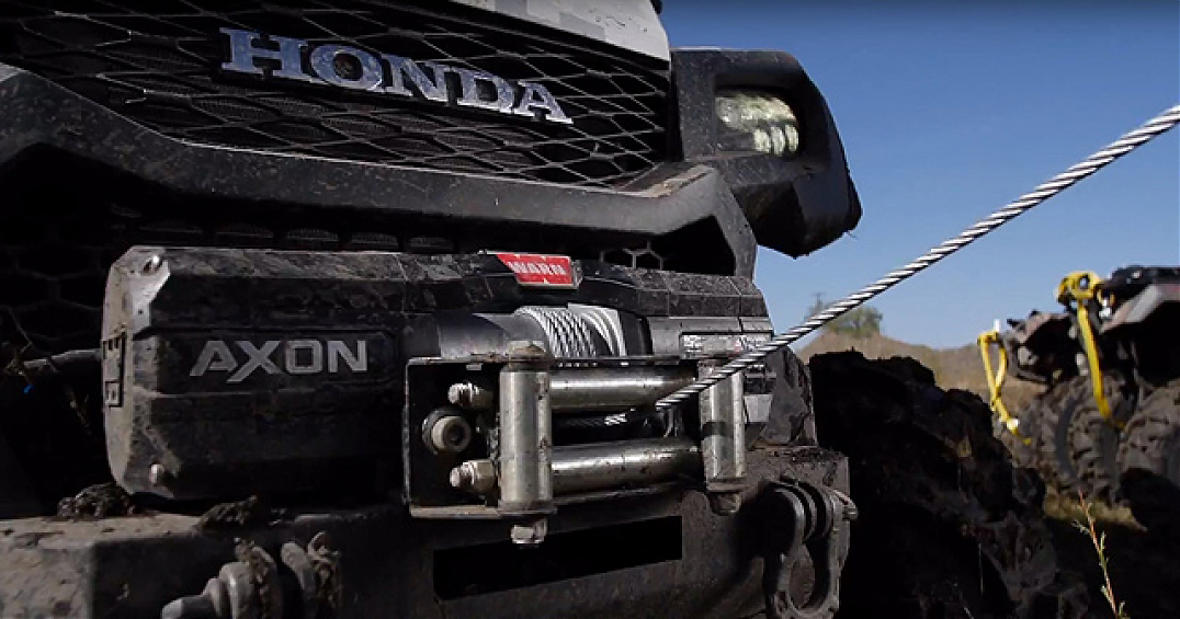 Лебедка для UTV / вездехода электрическая WARN AXON 55 стальной трос