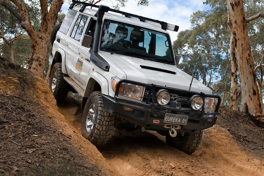 Лифт-комплект OME +50 мм. Toyota Land Cruiser 76 (Легкая нагрузка)