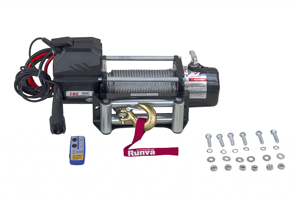 Лебёдка электрическая автомобильная 12V Runva Magnum 9000 lbs 4200 кг (стальной трос) Лебёдка электрическая автомобильная 12V Runva Magnum 9000 lbs 4200 кг (стальной трос)