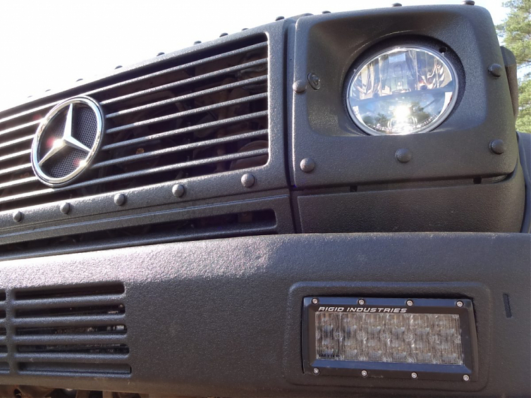 Светодиодные фары Rigid  SAE-Серия 6