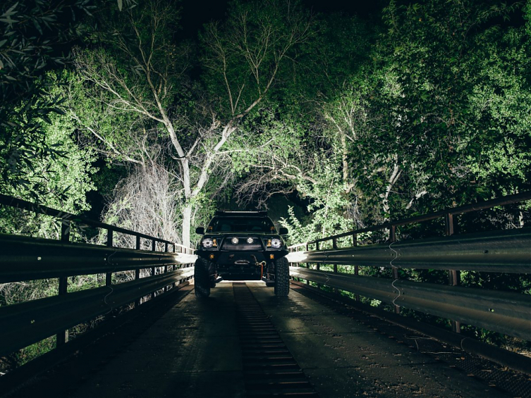 Светодиодные фары Rigid Radiance Scene (4 светодиода) - Синяя подсветка - Врезная установка (пара)