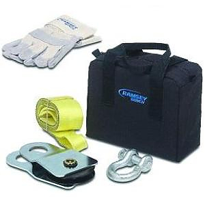 Набор аксессуаров для ATV: сумка, шакл, стропа корозащитная,блок, перчатки