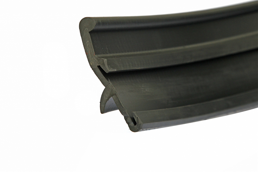 Расширители колёсных арок универсальные РИФ (ширина 5 см)