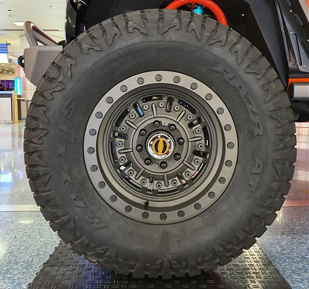 Шина всесезонная Maxxis RAZR AT 35x12.5R22LT 121Q