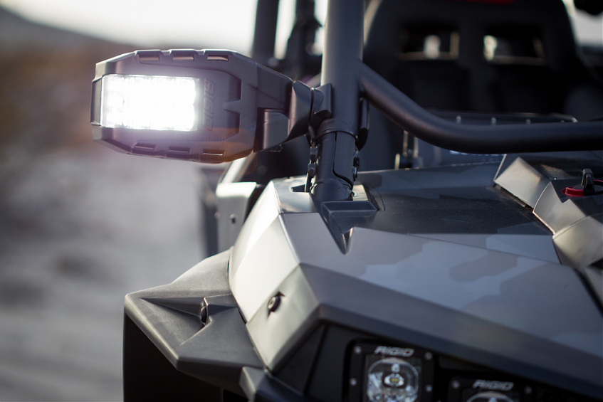 RIGID Reflect — зеркала заднего вида для UTV с встроенными LED фарами и указателями поворотов