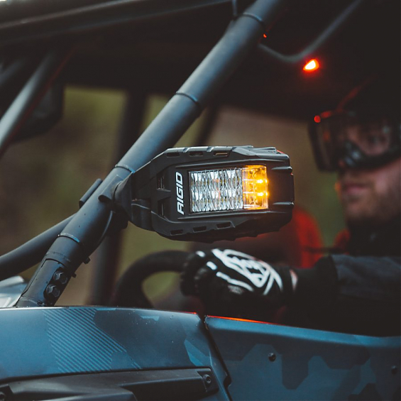 RIGID Reflect — зеркала заднего вида для UTV с встроенными LED фарами и указателями поворотов