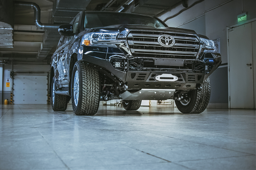 Защита алюминиевая Rival для РК Toyota Land Cruiser 200  2007+