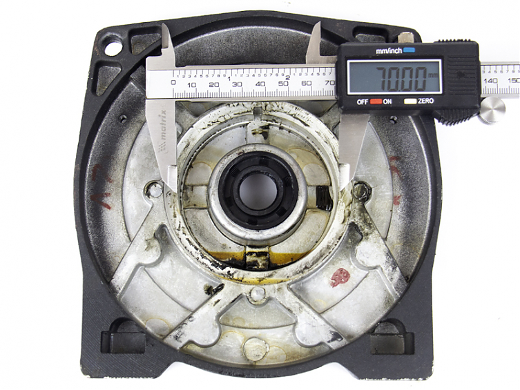 Боковина мотора Superwinch Tiger Shark 9.5/11.5 черный барабан