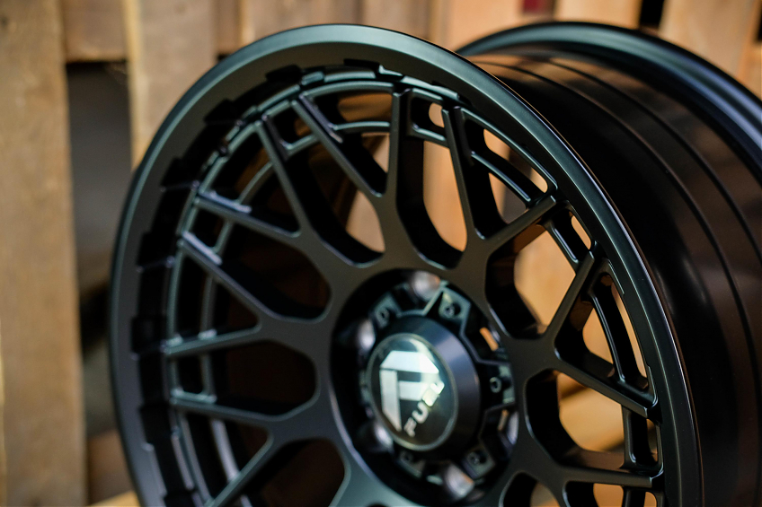 ДИСК АВТОМОБИЛЬНЫЙ АЛЮМИНИЕВЫЙ Fuel 80508K (Реплика) 18х9 ET-0 6x139.7 ЦО-110,1 Черный