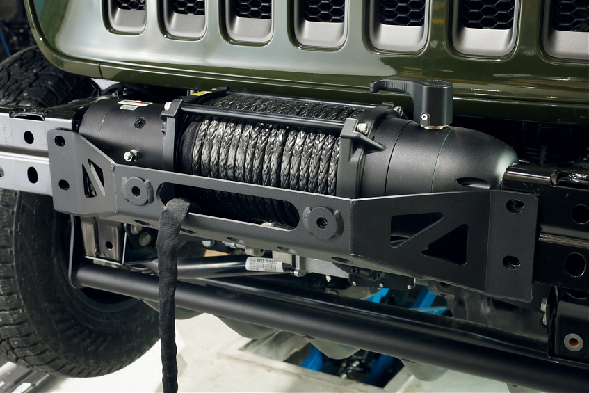 Площадка под лебёдку в штатный бампер Mopar для Jeep Wrangler JL Gladiator JT 2018-2024