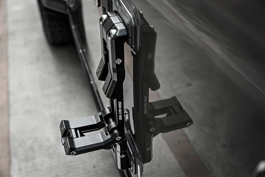 Подножка на дверь FURY для Jeep Wrangler JL (Чёрная)