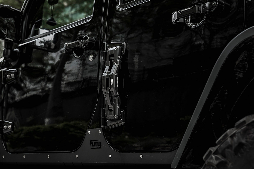 Подножка на дверь FURY для Jeep Wrangler JL (Чёрная)