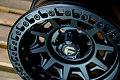 Диски литые с бэдлоком FUEL Offroad D114 Covert Beadlock Matt Black(качественная реплика) R17X9J 6X139.7 ЦО-110,1