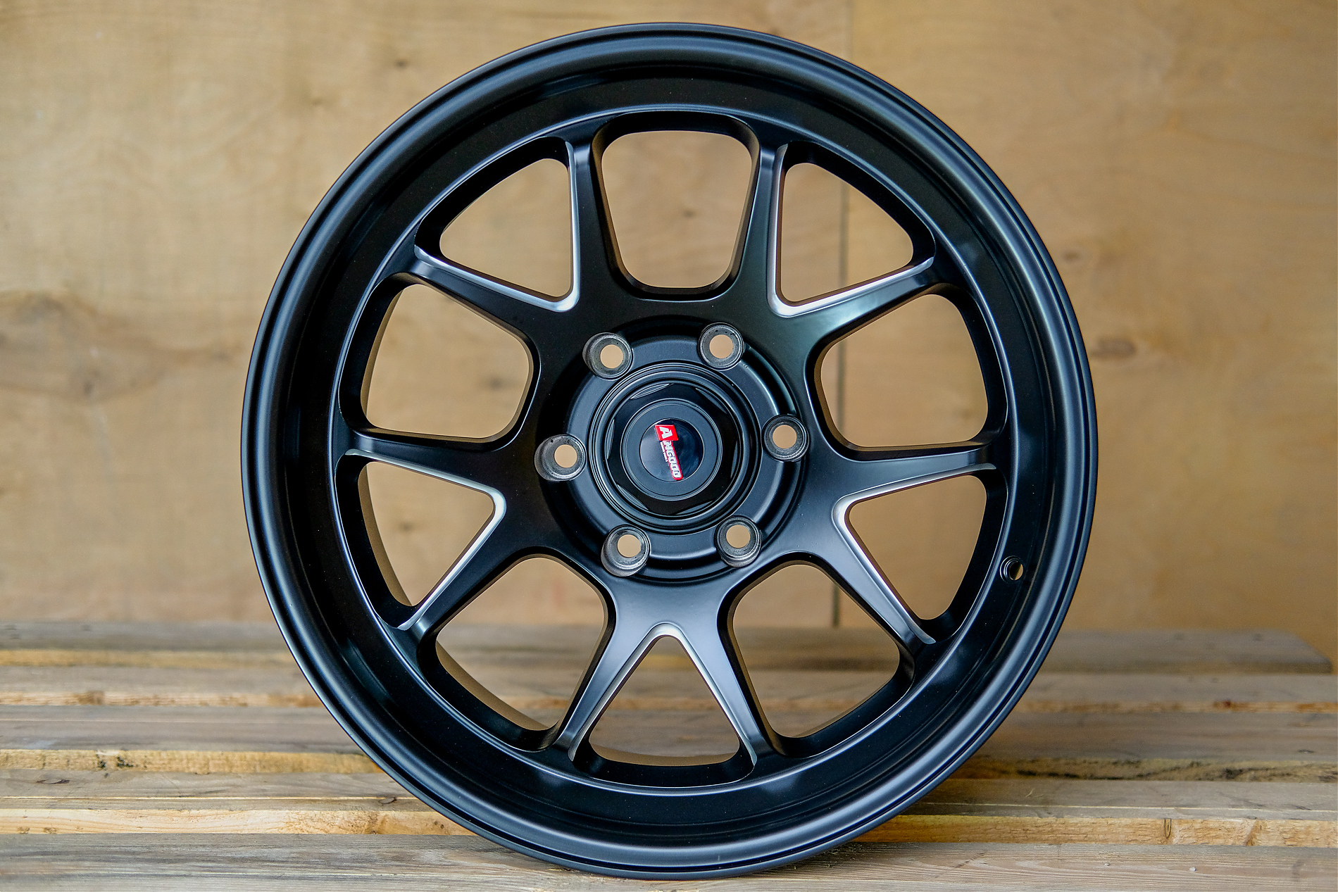 ДИСК АВТОМОБИЛЬНЫЙ АЛЮМИНИЕВЫЙ ЛИТОЙ Amgood Sunrise Wheels 18Х9 6X139.7 ET-0 110.1