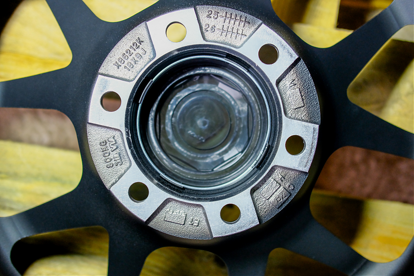 ДИСК АВТОМОБИЛЬНЫЙ АЛЮМИНИЕВЫЙ ЛИТОЙ Amgood Sunrise Wheels 18Х9 6X139.7 ET-0 110.1