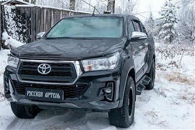 Расширители колесных арок (вынос 25 мм) Toyota Hilux 2018- (Exclusive Black) шагрень