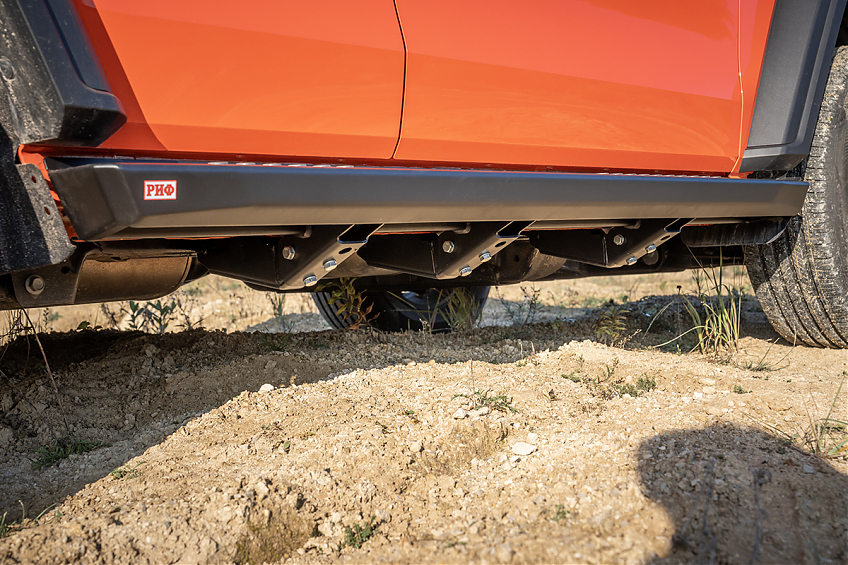 Пороги силовые РИФ с креплением на раму для TANK 300