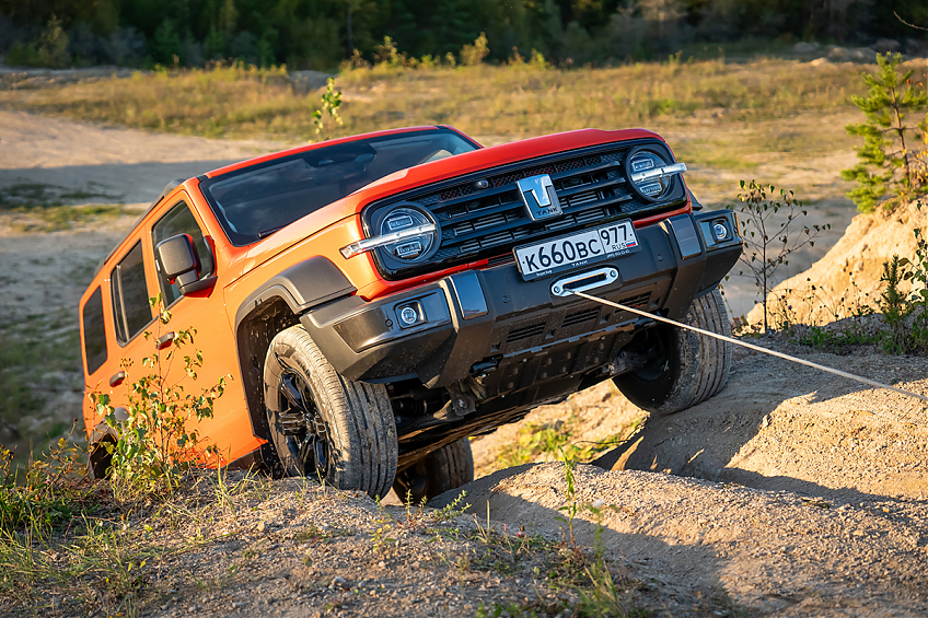 Площадка под лебёдку РИФ в штатный бампер TANK 300