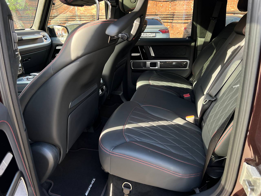 Mercedes-Benz G63 Stronger Than Time