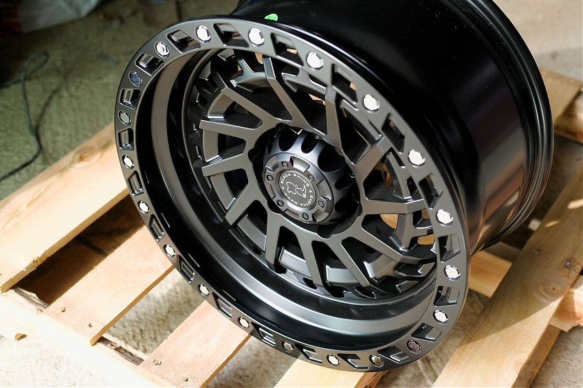 ДИСК АВТОМОБИЛЬНЫЙ АЛЮМИНИЕВЫЙ ЛИТОЙ BLACK RHINO SHREDDER (Реплика) 17х9 6X139.7 ET-0 110.1 черный