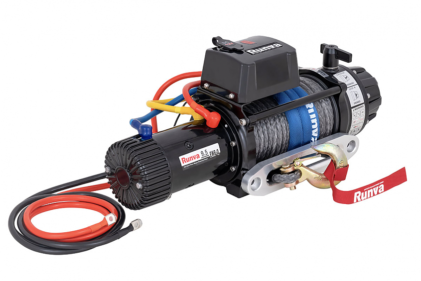 Лебедка автомобильная электрическая 12V Runva 9500 lbs 4350 кг влагозащищенная, синтетический трос
