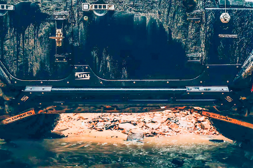 Алюминиевая боковая накладка \ защита Fury на пороги для Jeep Wrangler JL