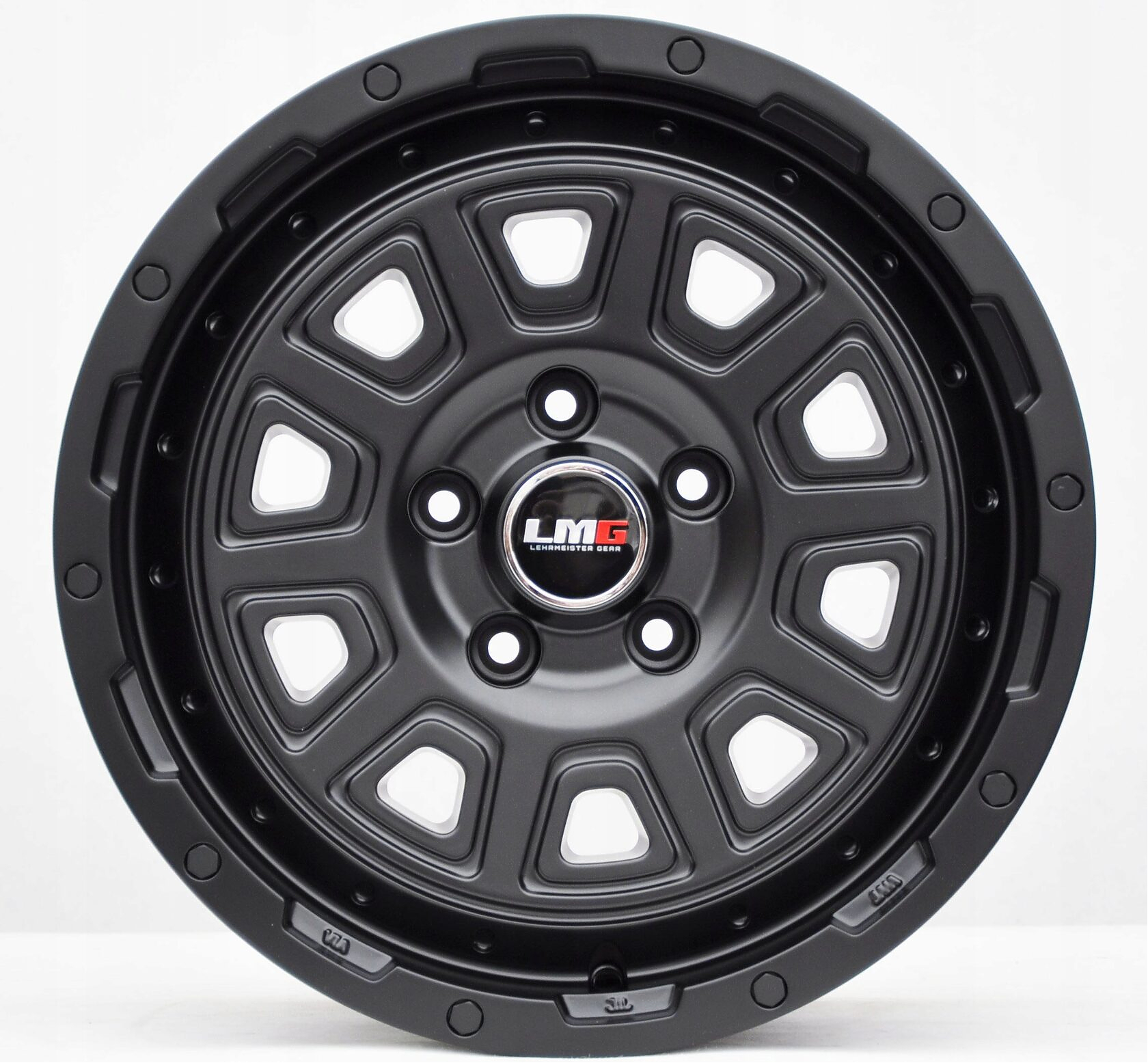 ДИСК АВТОМОБИЛЬНЫЙ АЛЮМИНИЕВЫЙ ЛИТОЙ LEHRMEISTER GEAR LMG DS-10 18х8 ET+25 6X139.7 ЦО-106.2