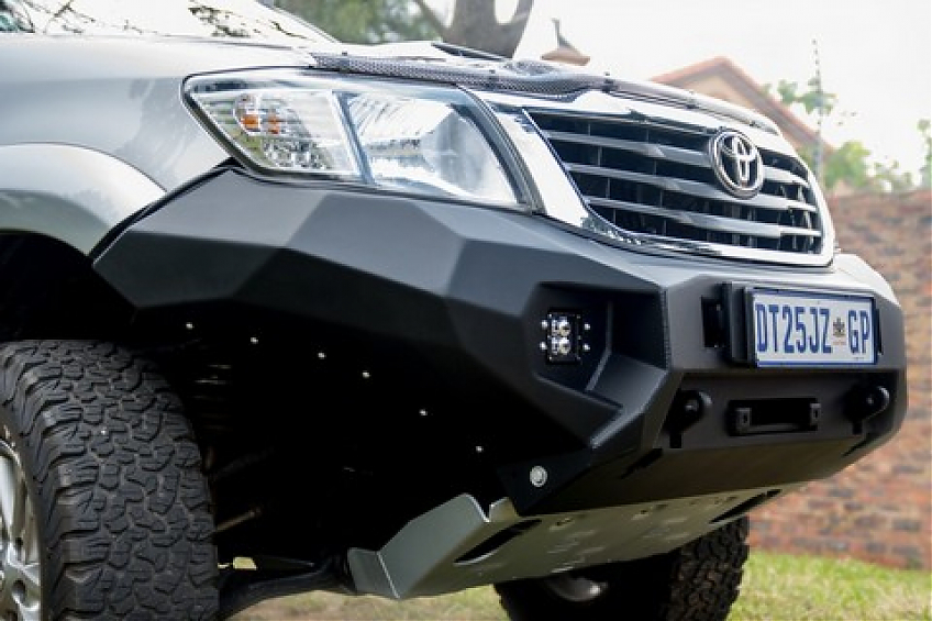 Силовой бампер передний RIVAL алюминиевый без ПТФ  Toyota Hilux Vigo 2011-2015