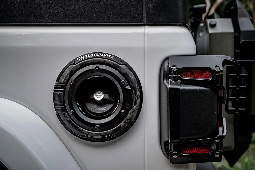 Крышка бензобака Fury серии Gravity из углеродного волокна для Jeep Wrangler JL
