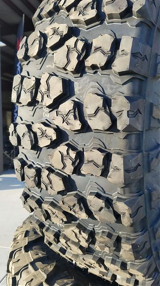 Грязевые всесезонные шины Yokohama Geolandar X-MT G005 TL 37x13,5R17 121Q 