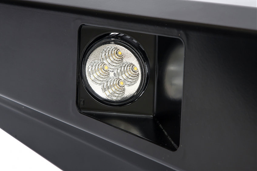 Бампер передний силовой Toyota Hilux 2012-2014 с доп. фарами и защитой бачка омывателя