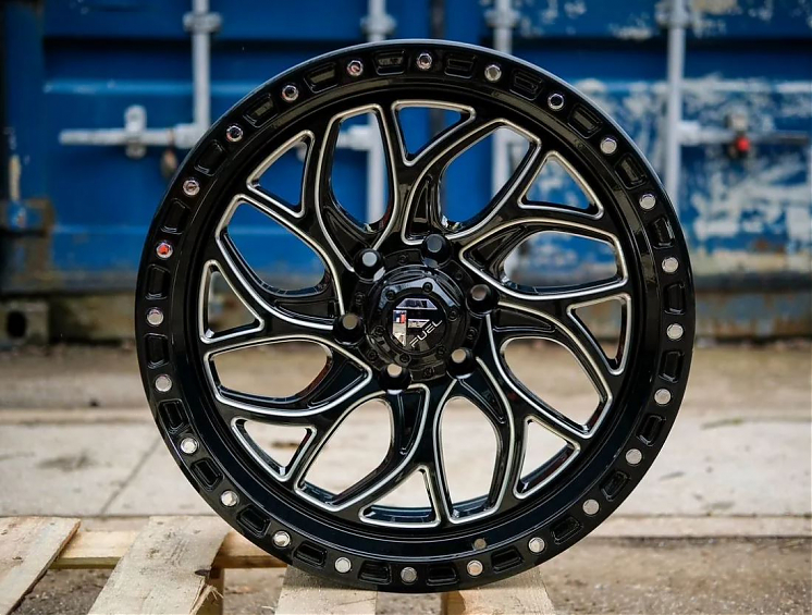 ДИСК АВТОМОБИЛЬНЫЙ АЛЮМИНИЕВЫЙ ЛИТОЙ Fuel Runner R20Х9 6X139.7 ET-0 110.1