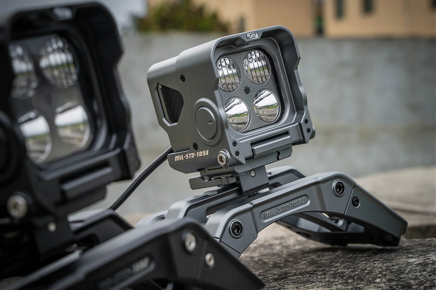 Система интегрированного освещения FURY серии Gravity для Jeep Wrangler JL — Чёрная