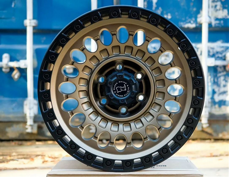 ДИСК АВТОМОБИЛЬНЫЙ АЛЮМИНИЕВЫЙ ЛИТОЙ BLACK RHINO SENTINEL Черный Бронза (Реплика) 18х9 ET-0 6X139.7 ЦО-110,1