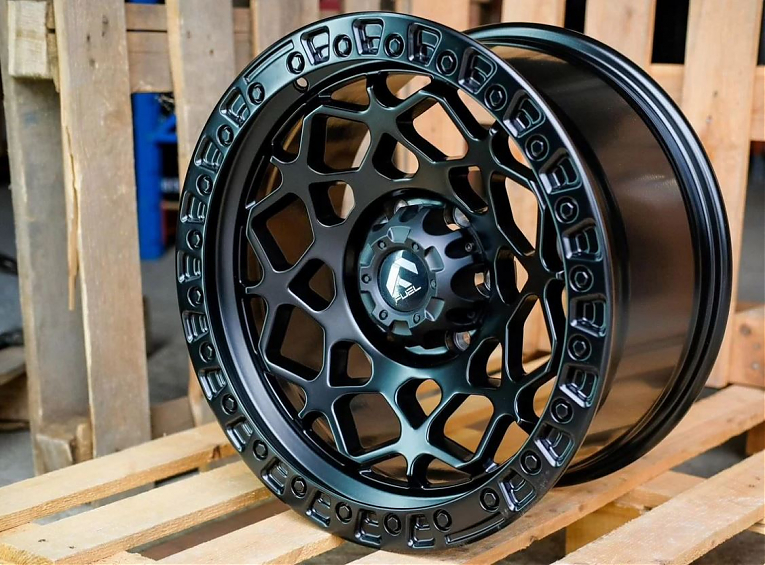 ДИСК АВТОМОБИЛЬНЫЙ АЛЮМИНИЕВЫЙ Fuel Unit (Реплика) 18х9 ET-0 6x139.7 ЦО-110,1 Черный