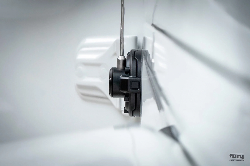 Алюминиевая антенна FURY круглая серии Gravity для Jeep Wrangler JL