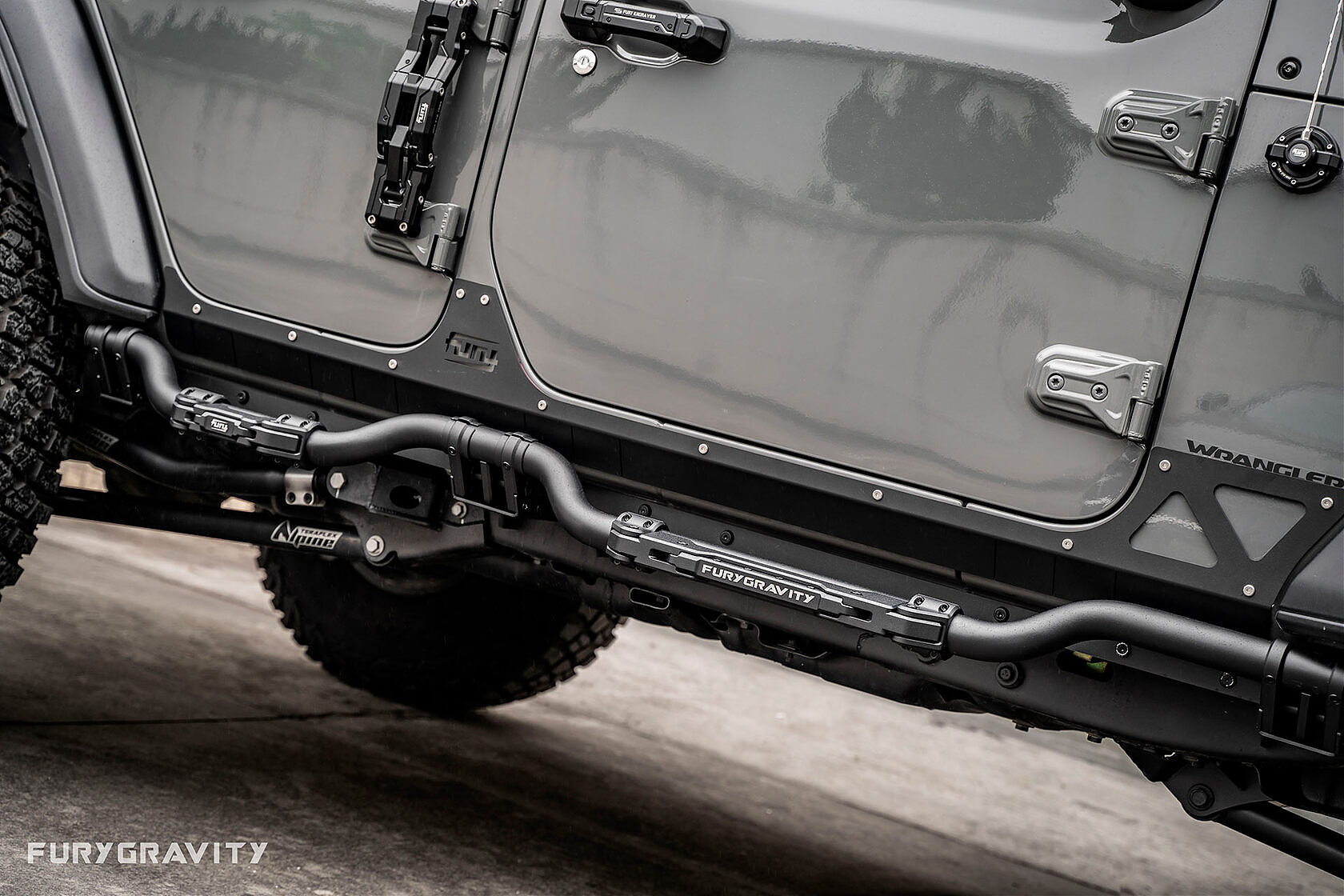 Силовые алюминиевые пороги FURY серии Awaken для Jeep Wrangler JL