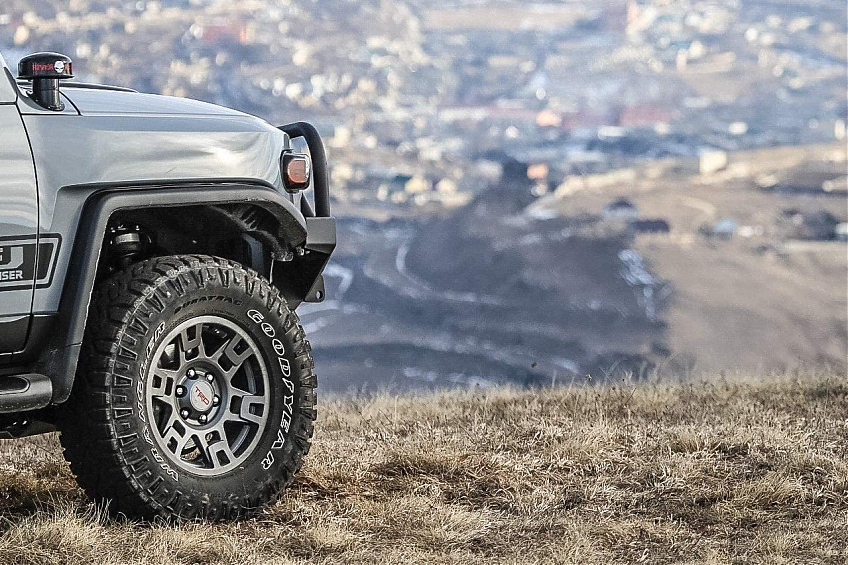 ДИСК АВТОМОБИЛЬНЫЙ АЛЮМИНИЕВЫЙ ЛИТОЙ TOYOTA TRD PTR20-35110-GR (Реплика) R18х8 ET+20 6X139.7 ЦО-106.1