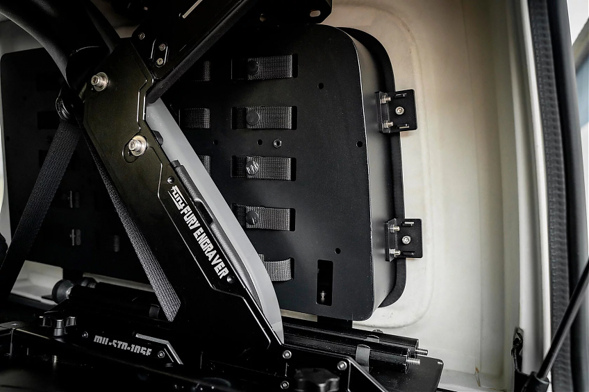 Многофункциональный боковой ящик FURY для инструментов серии Gravity для Jeep Wrangler JL — Правый