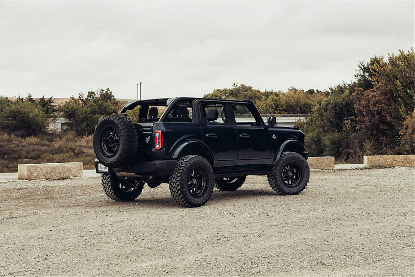 ДИСК АВТОМОБИЛЬНЫЙ АЛЮМИНИЕВЫЙ ЛИТОЙ BLACK RHINO KELSO (Реплика) 17х9 ET-0 6X139.7 ЦО-110,1 Черный \ Лак