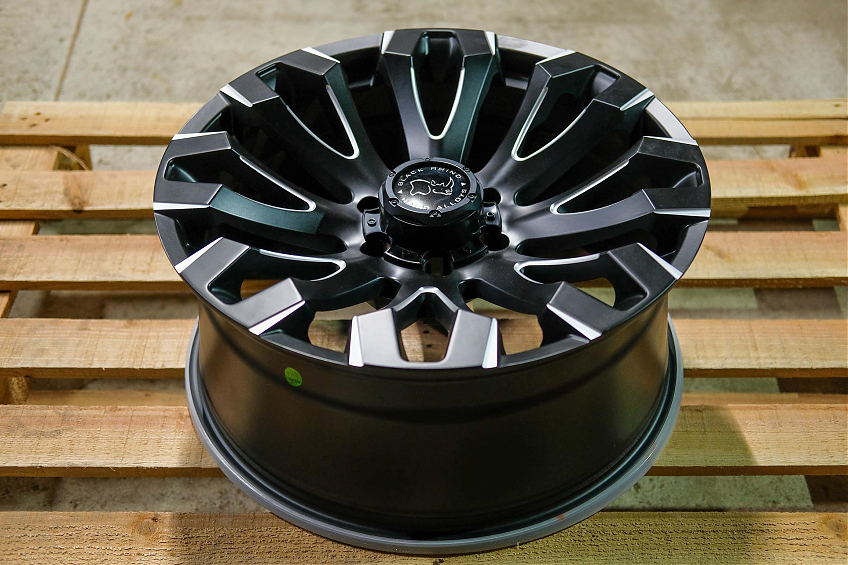 ДИСК ЛИТОЙ АВТОМОБИЛЬНЫЙ АЛЮМИНИЕВЫЙ FUEL Model D828 (Реплика) R20х9 ET-0 6X139.7 ЦО-110,1