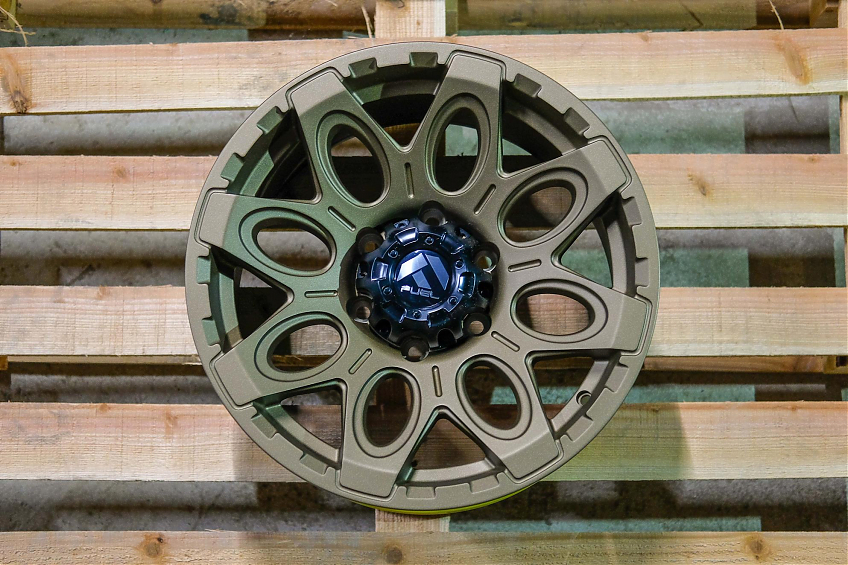 ДИСК АВТОМОБИЛЬНЫЙ АЛЮМИНИЕВЫЙ ЛИТОЙ FALCON T6 (Реплика) R17х9 ET+10 6X139.7 ЦО-110.1