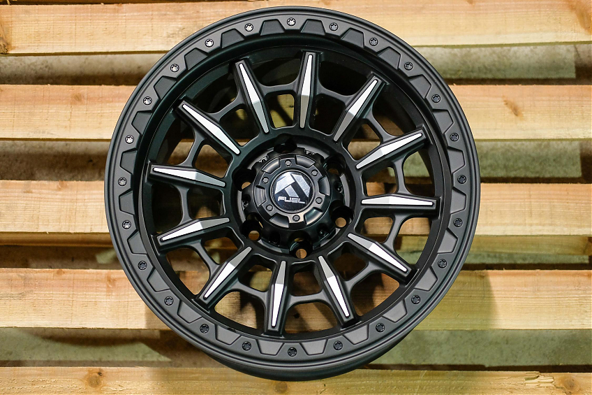 ДИСК АВТОМОБИЛЬНЫЙ АЛЮМИНИЕВЫЙ ЛИТОЙ  KMC CARNAGE (Реплика) 17х9 ET-10 6X139.7 ЦО-110,1