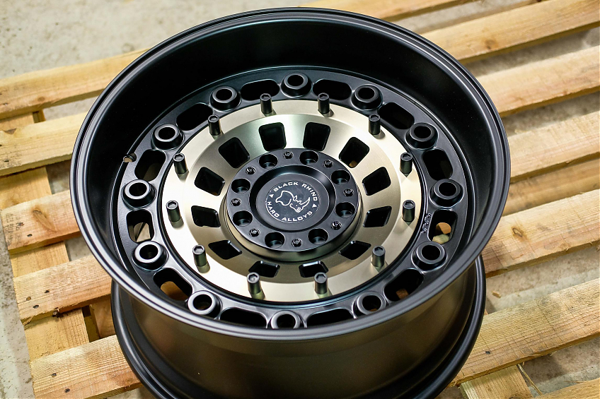 ДИСК АВТОМОБИЛЬНЫЙ АЛЮМИНИЕВЫЙ ЛИТОЙ BLACK RHINO ARSENAL (Реплика) 20х10 ET-24 6X139.7 6X135 ЦО-106,1