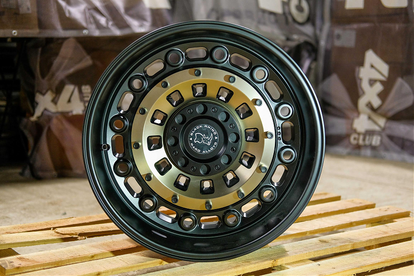 ДИСК АВТОМОБИЛЬНЫЙ АЛЮМИНИЕВЫЙ ЛИТОЙ BLACK RHINO ARSENAL (Реплика) 20х10 ET-24 6X139.7 6X135 ЦО-106,1