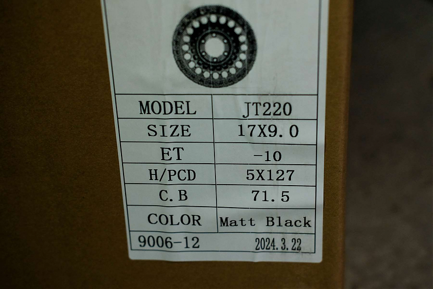 ДИСК АВТОМОБИЛЬНЫЙ АЛЮМИНИЕВЫЙ ЛИТОЙ BLACK RHINO SENTINEL (Реплика) 17х9 ET-10 5X127 ЦО-71.6