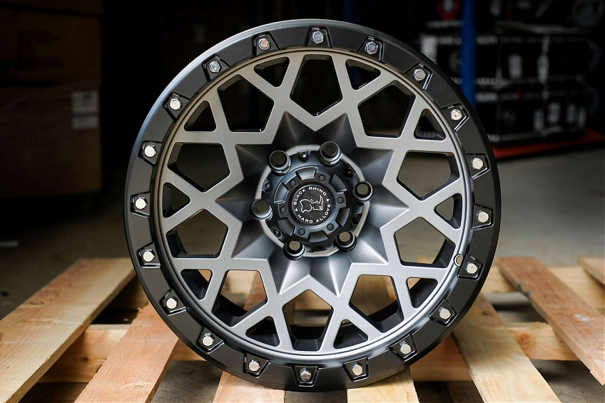 ДИСК АВТОМОБИЛЬНЫЙ АЛЮМИНИЕВЫЙ ЛИТОЙ BLACK RHINO SPROCKET 17х9 ET-0 6X139,7 ЦО-110,1