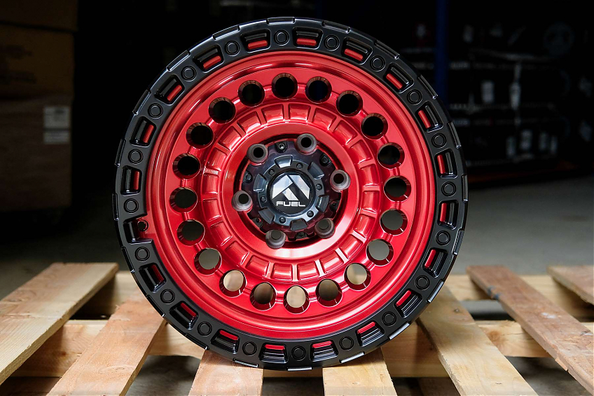 ДИСК АВТОМОБИЛЬНЫЙ АЛЮМИНИЕВЫЙ ЛИТОЙ BLACK RHINO SENTINEL Красный + Черный (Реплика) 17х9 ET-0 6X139.7 ЦО-110,1