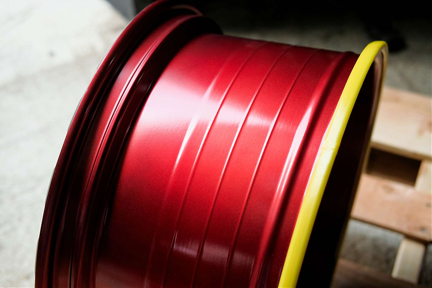 ДИСК АВТОМОБИЛЬНЫЙ АЛЮМИНИЕВЫЙ ЛИТОЙ BLACK RHINO SENTINEL Красный + Черный (Реплика) 17х9 ET-0 6X139.7 ЦО-110,1